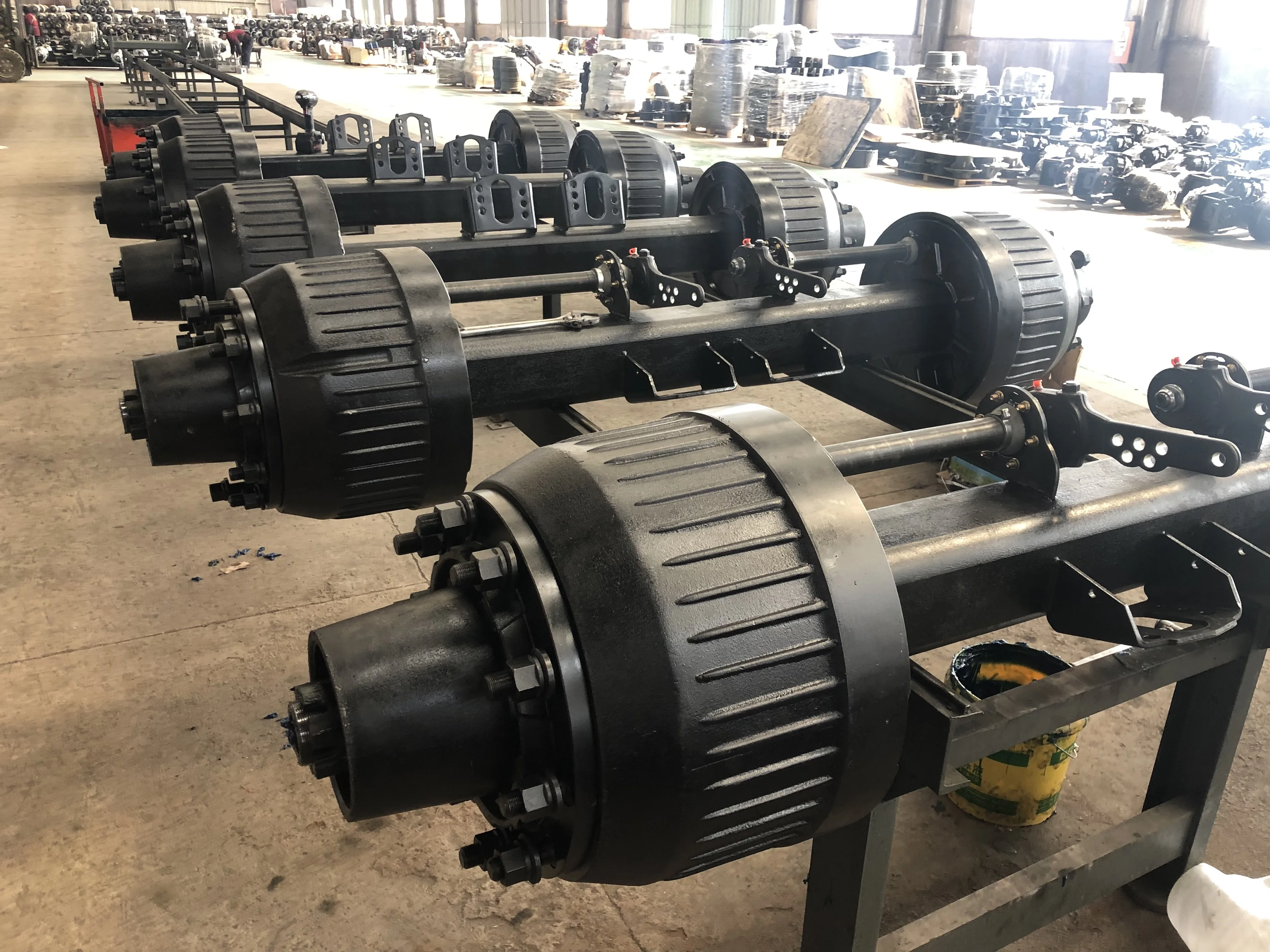 different model 10.5T 13T 14T 16T 20T  German Type Axle In Truck Trailer Semi Trailer Parts For Sale