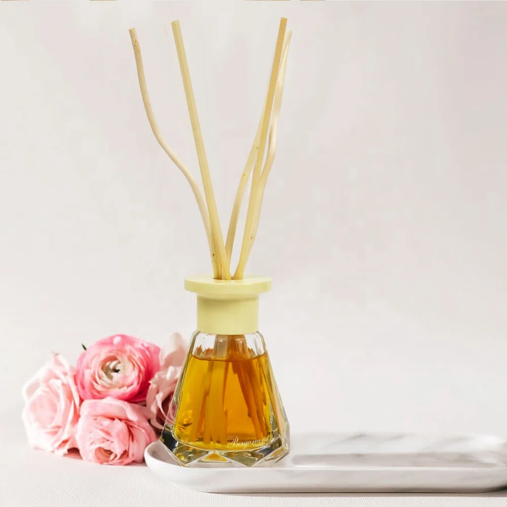 Home Decor Air Freshener 50ml Essential Oil Aroma Clear Glass Reed Diffuser Bottle with Stick