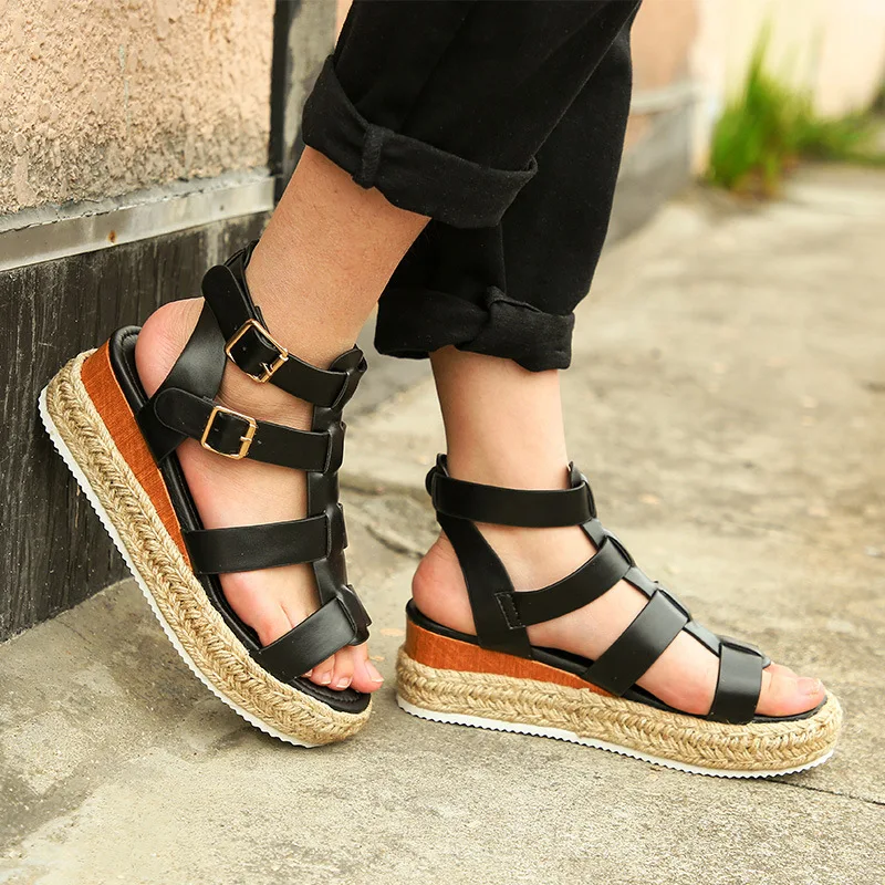New Summer adult Shoes Large Size Foreign trade Fashion flat shoes Round head Lightweight woman sandals