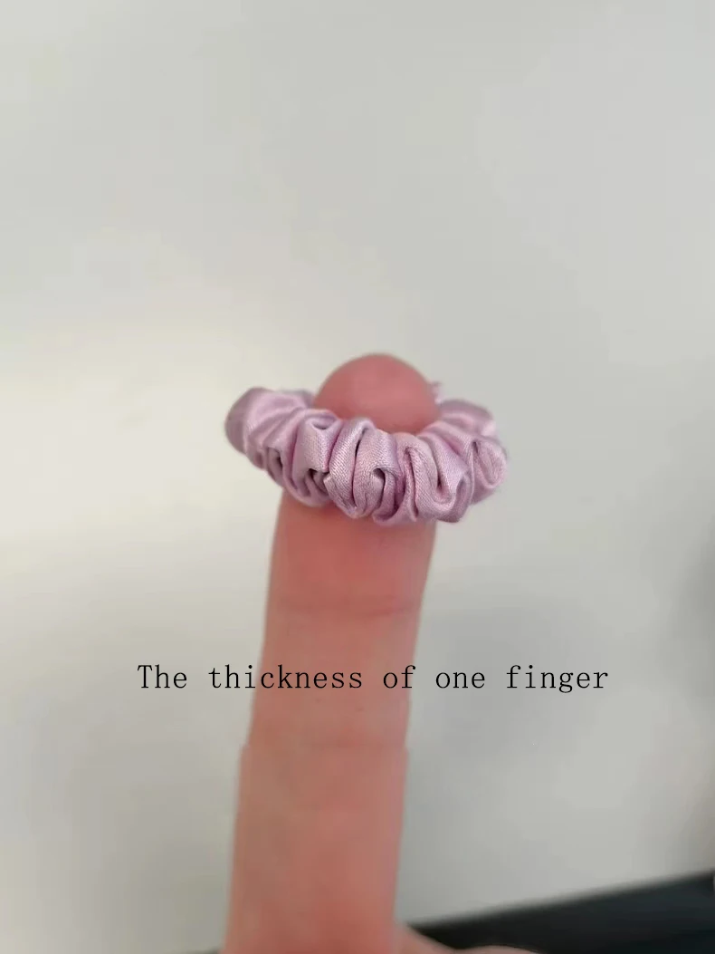 2024 Hot Sale Fashion Non-toxic hair ties 100% pure silk scrunchy hair bands silk like scrunchies with PVC bag