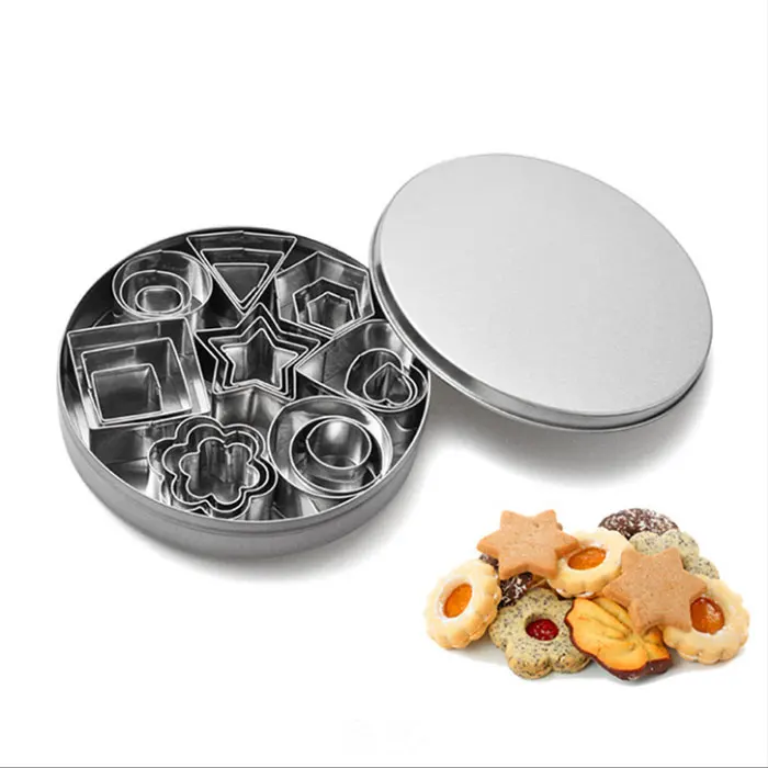 Top Seller 24 pcs Halloween DIY stainless steel tiny heart star cake fondant biscuits mold  cookie cutter set