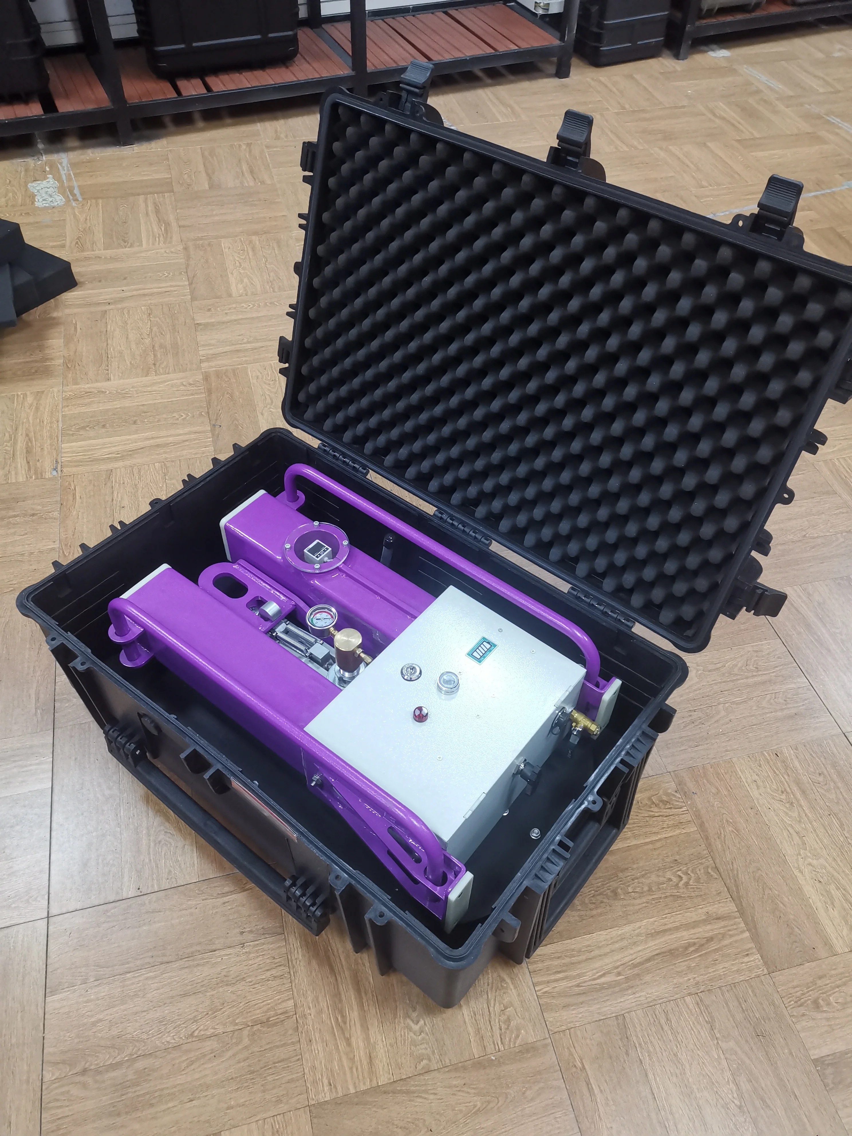 Glass vacuum  lifter