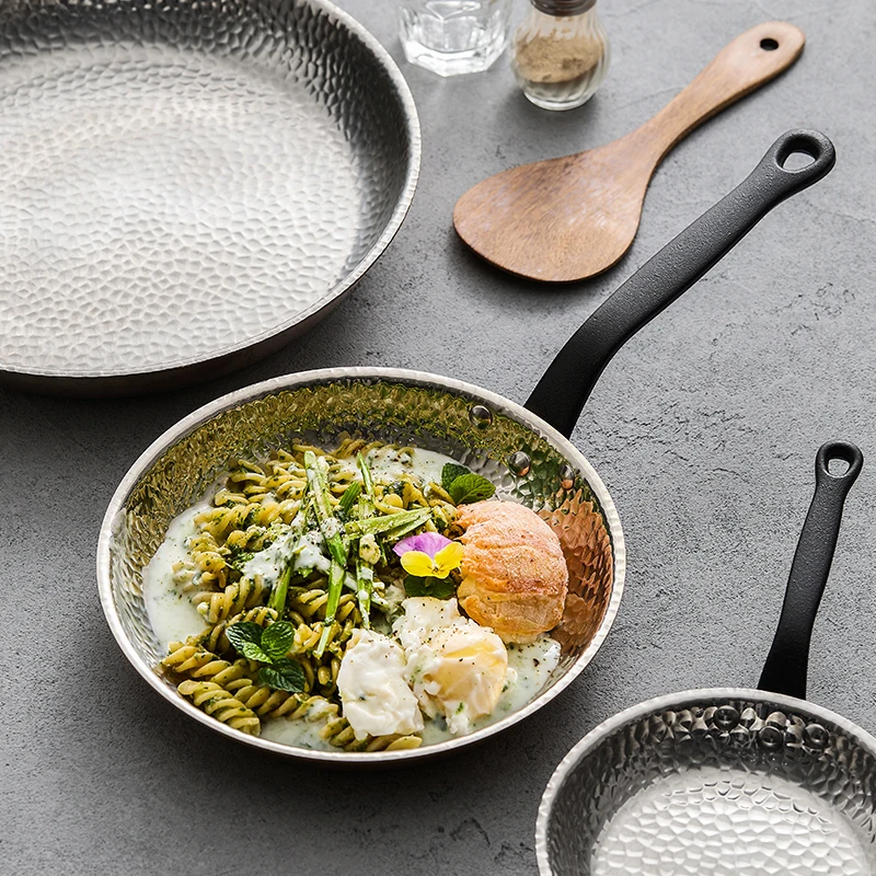 Single handle skillet Commercial hammergrain stainless steel paella pan Steak pan skillet at Hotel Restaurant