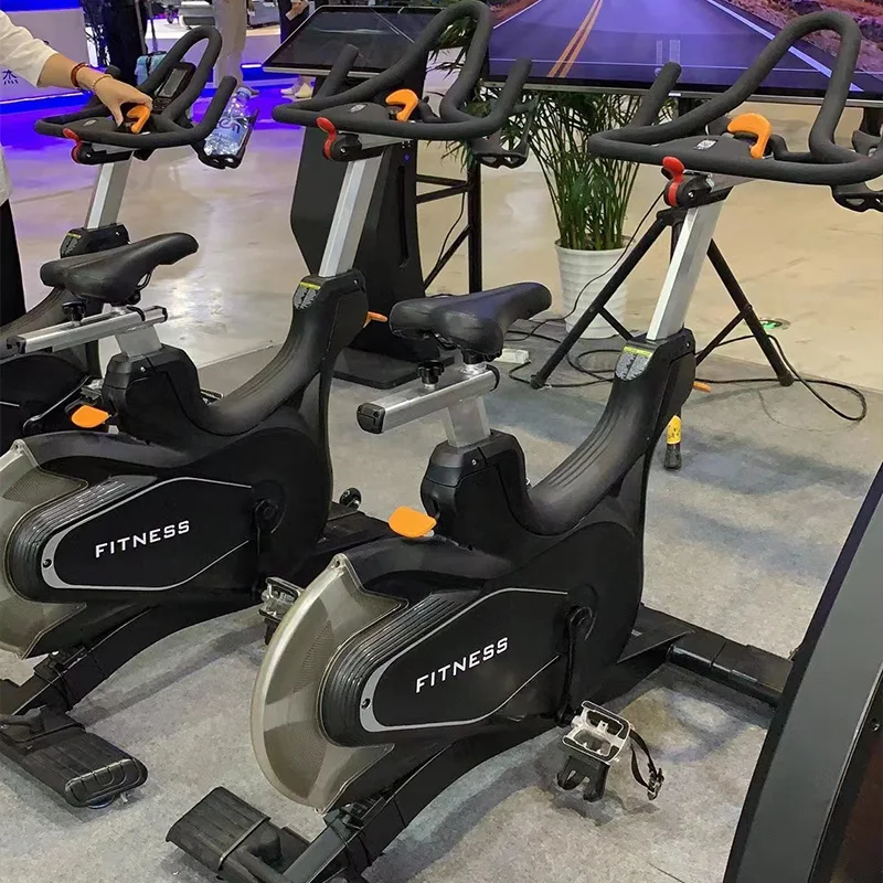 New Arrival Commercial Fitness Magnetic Resistance Sports Equipment Electrical Dynamic Exercise Cycle Spinning Bike For Gym