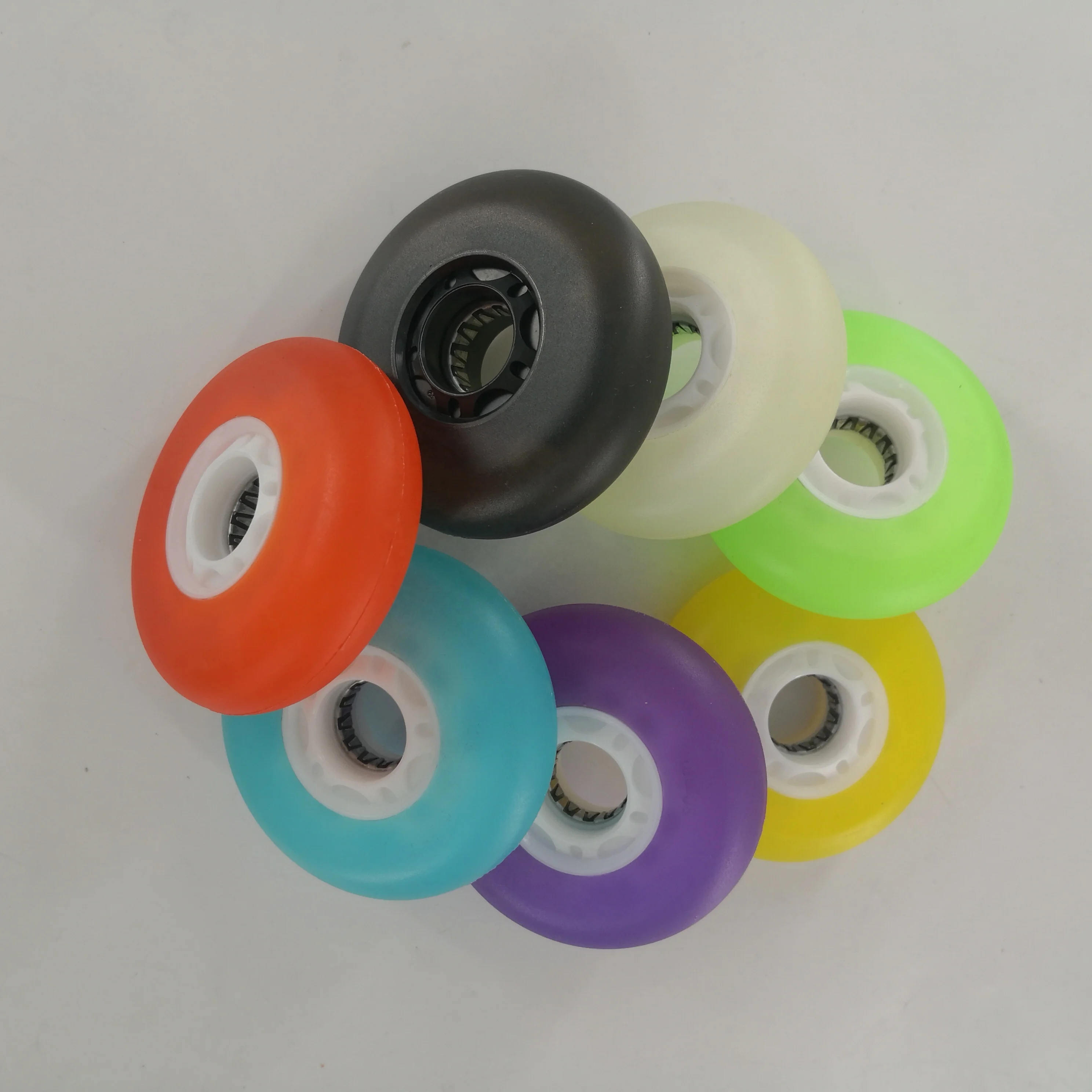 Flashing colorful transparent PU polyurethane professional super high rebound LED inline skate wheels 80mm