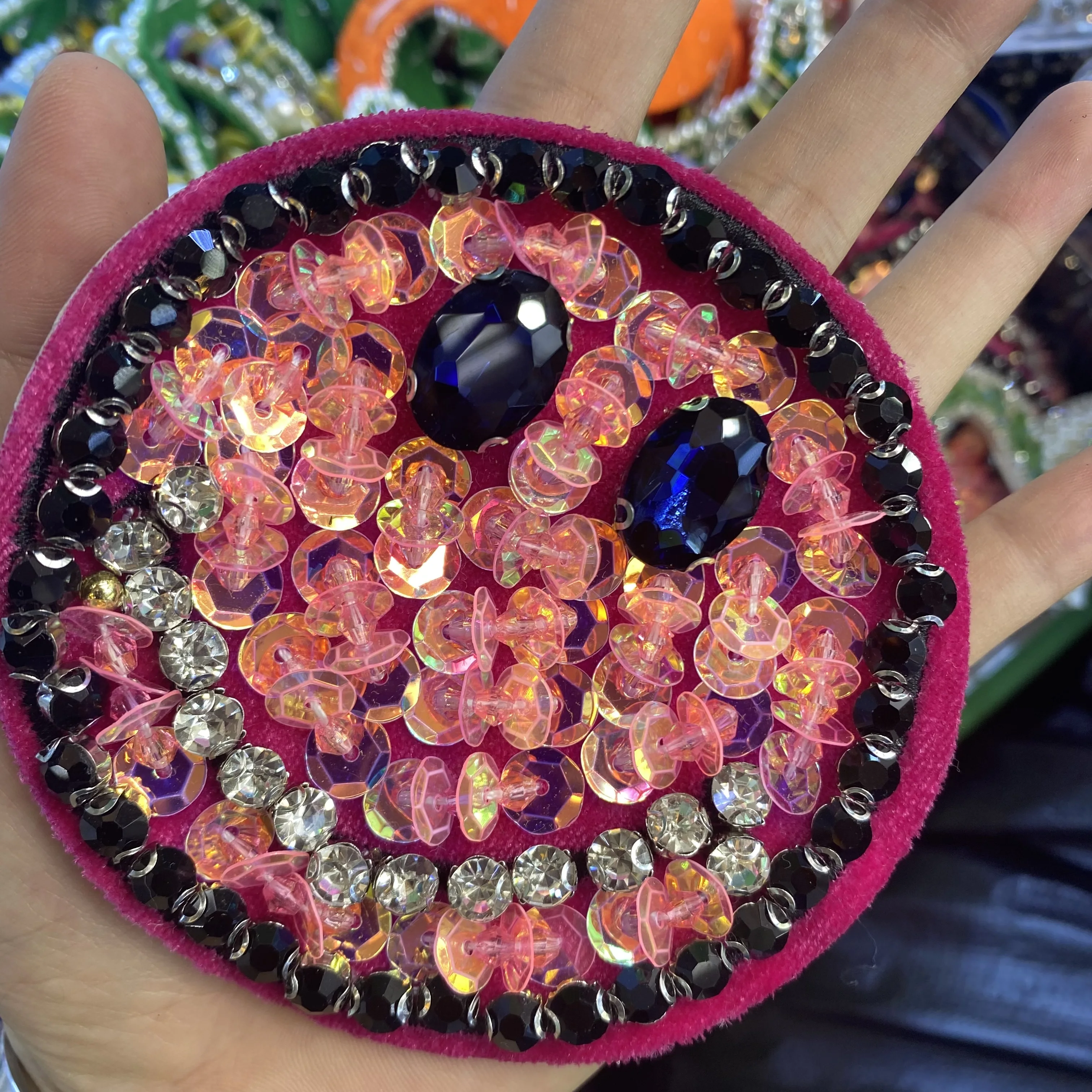 Famous brands patch handmade badges appliques logo stock patches