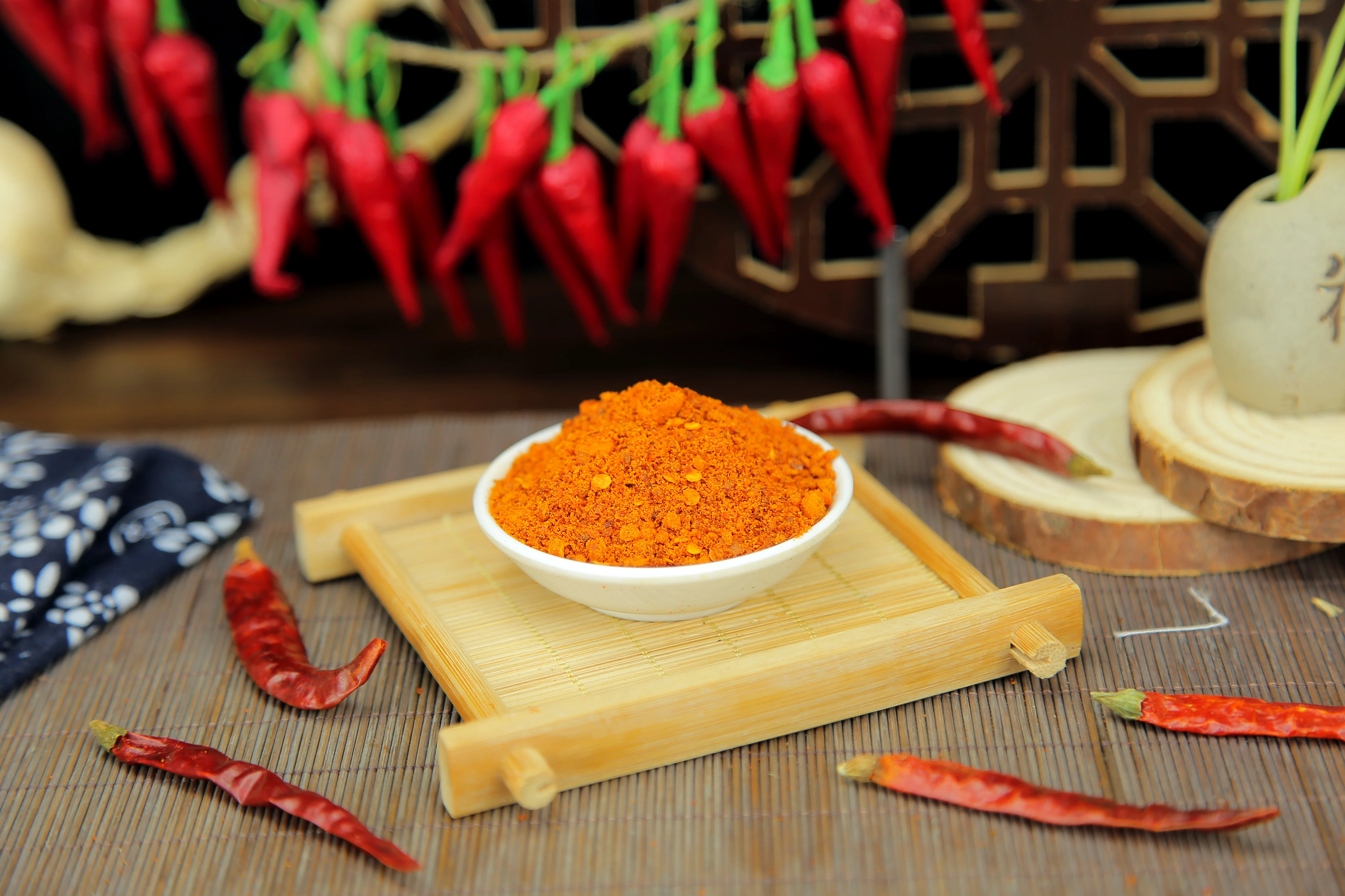 Whole-hose Spicy crushed paprika For BBQ Hotpot  Sichuan Spice Chilli paprika powder Seasoning Sauce
