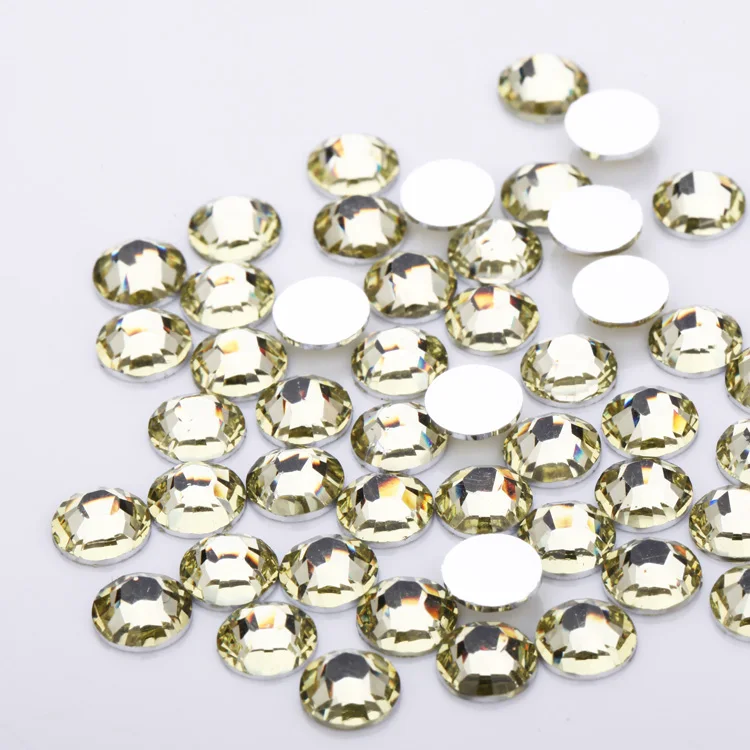 3mm Light Yellow Glittering 14 Cut Round Resin Flat Bottom Rhinestones Clothes Decoration Accessory
