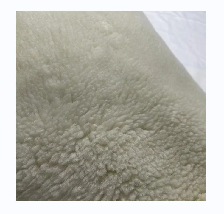 Factory High Quality Polyester Fake Sheep Lamb Fur Lining Fabric for Garment Winter Fabric