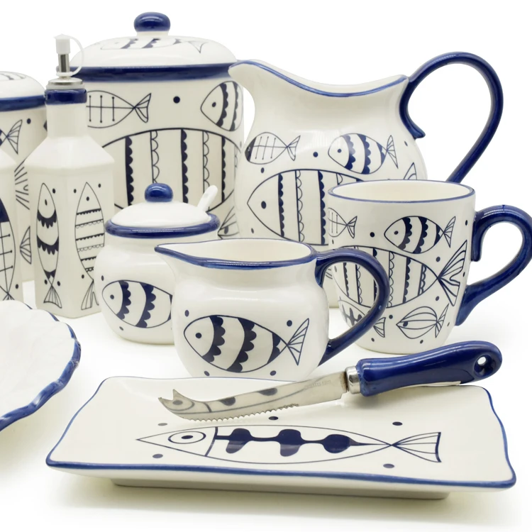 Hot selling tea set ceramic Teapot for tea and coffee fish pattern