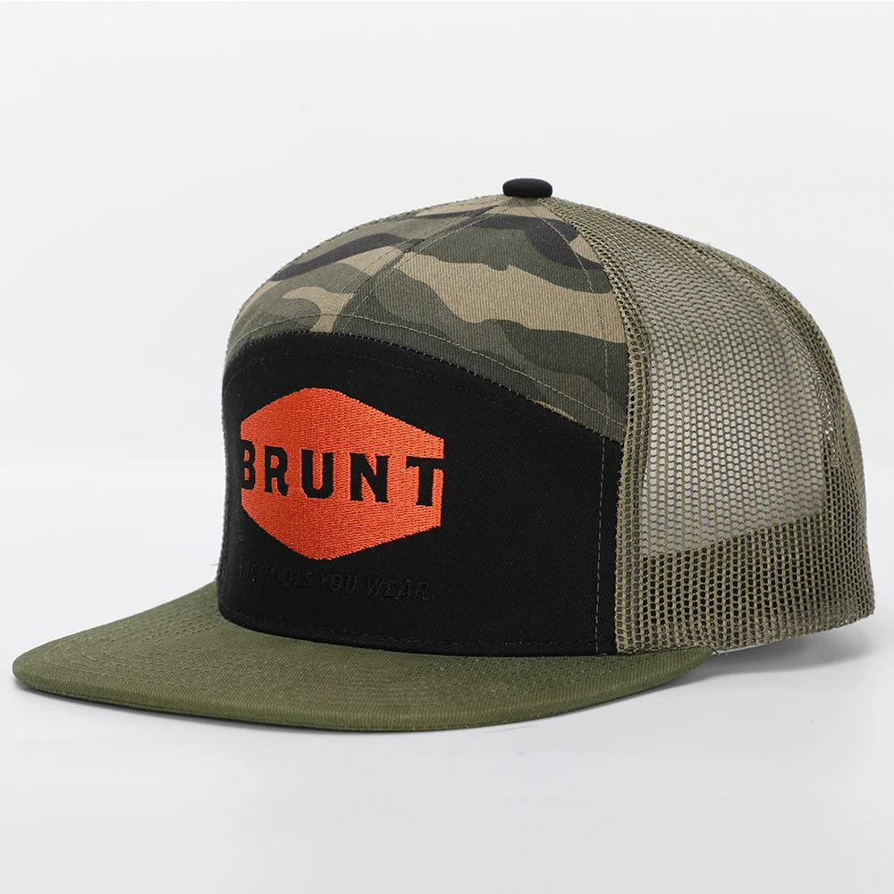 Wholesale Custom 7 Panel High Quality Cotton Hip Hop Embroidered Logo Flat Bill Digital Camo Snapback Trucker Caps Hat