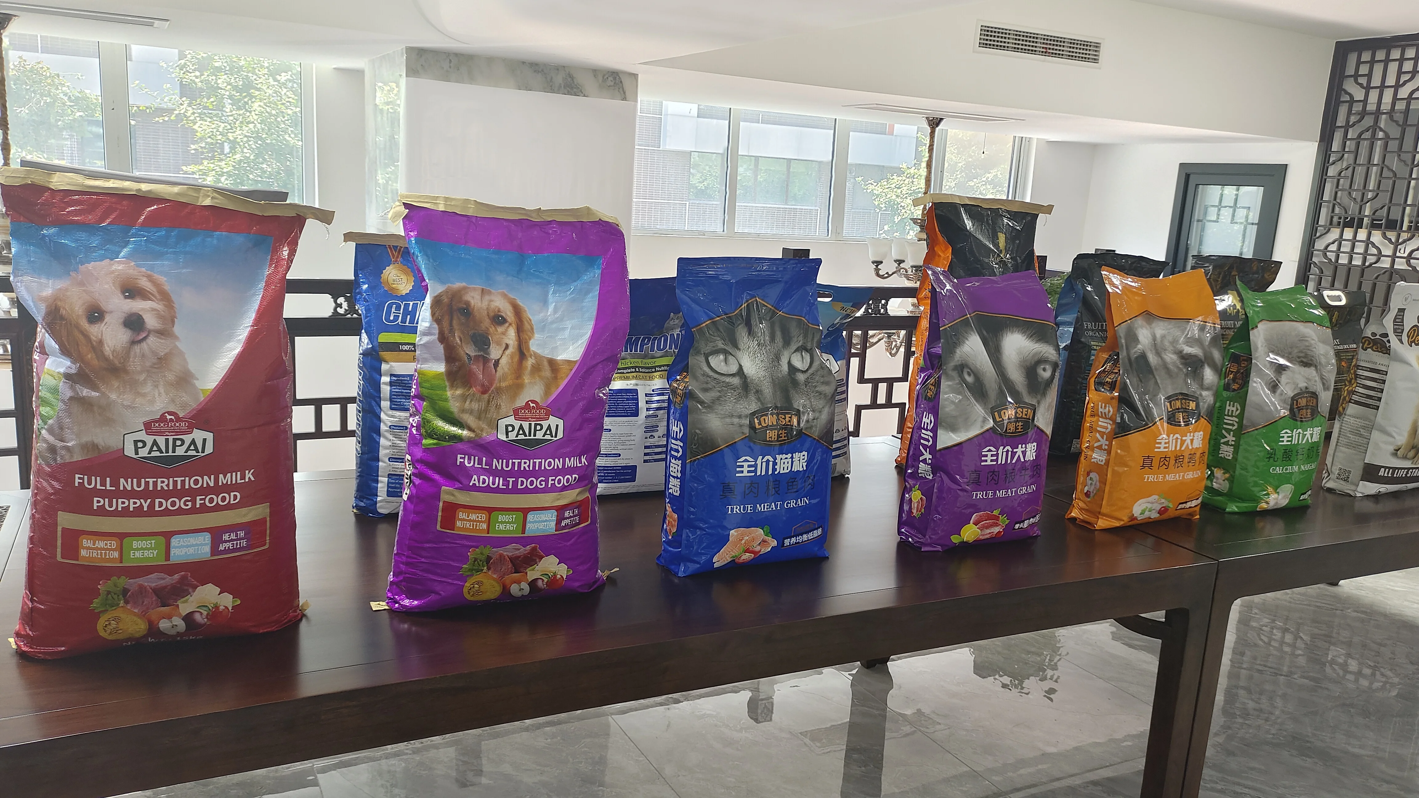 Wholesale and Factory Supply bulk dry dog food natural organic Dog Food