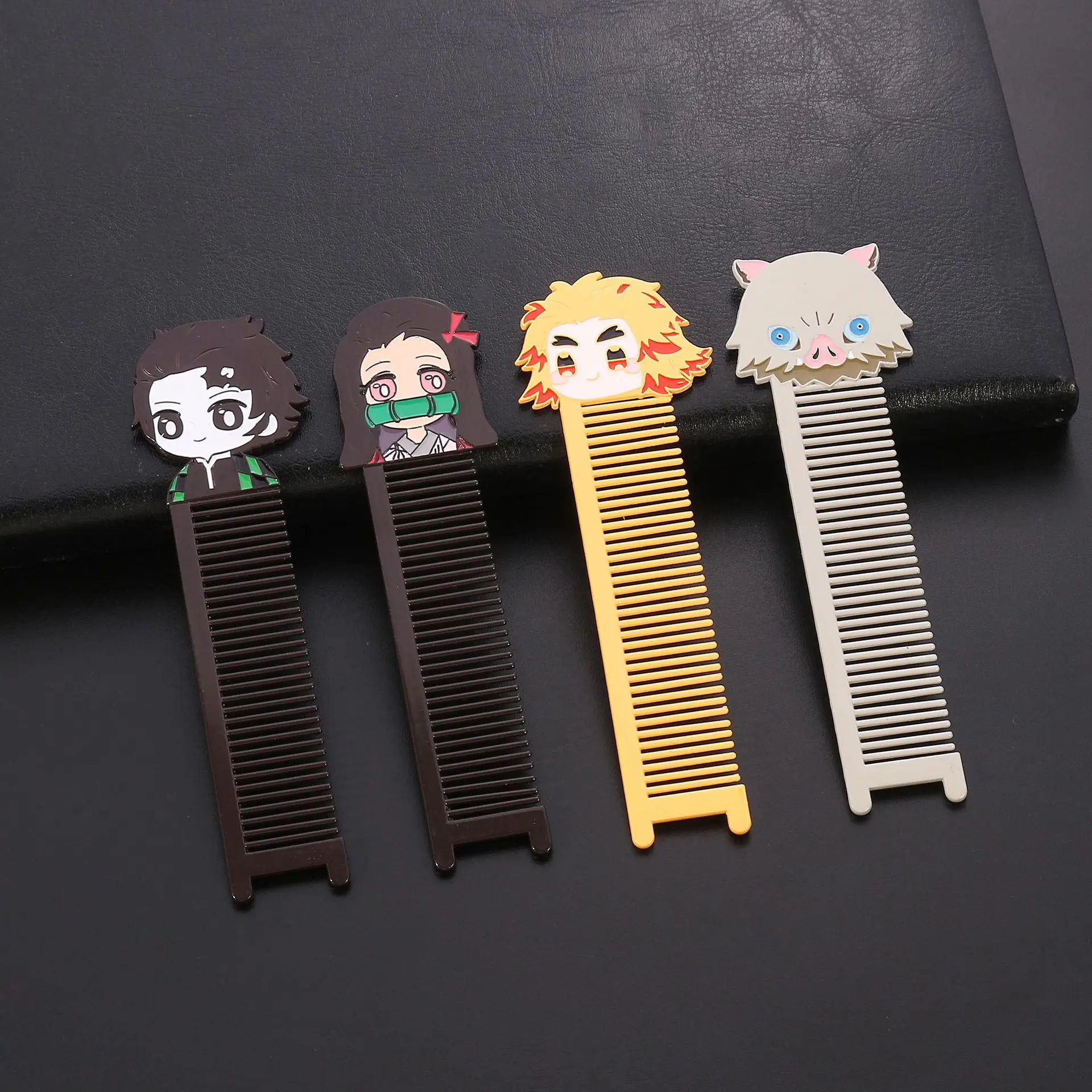 (Wholesale)Anime Demon Slayer Metal stainless steel hair comb For makeup