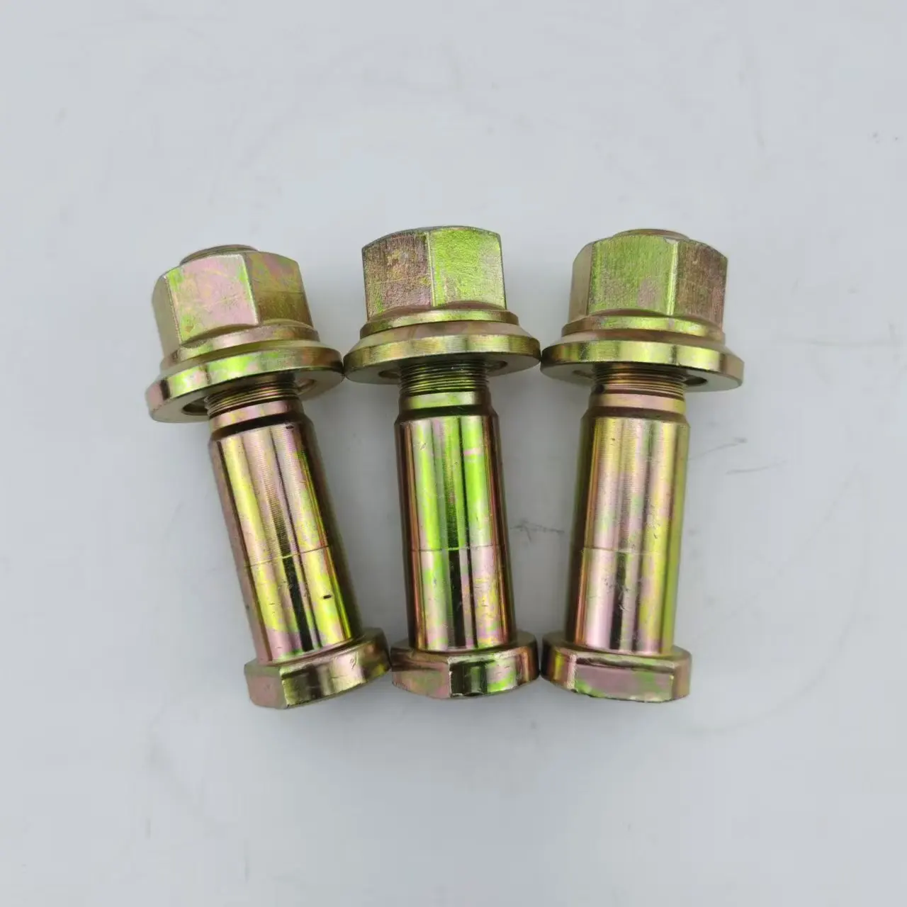 Shantui bulldozer 05-01-01-024C wheel rim bolt  construction machinery part