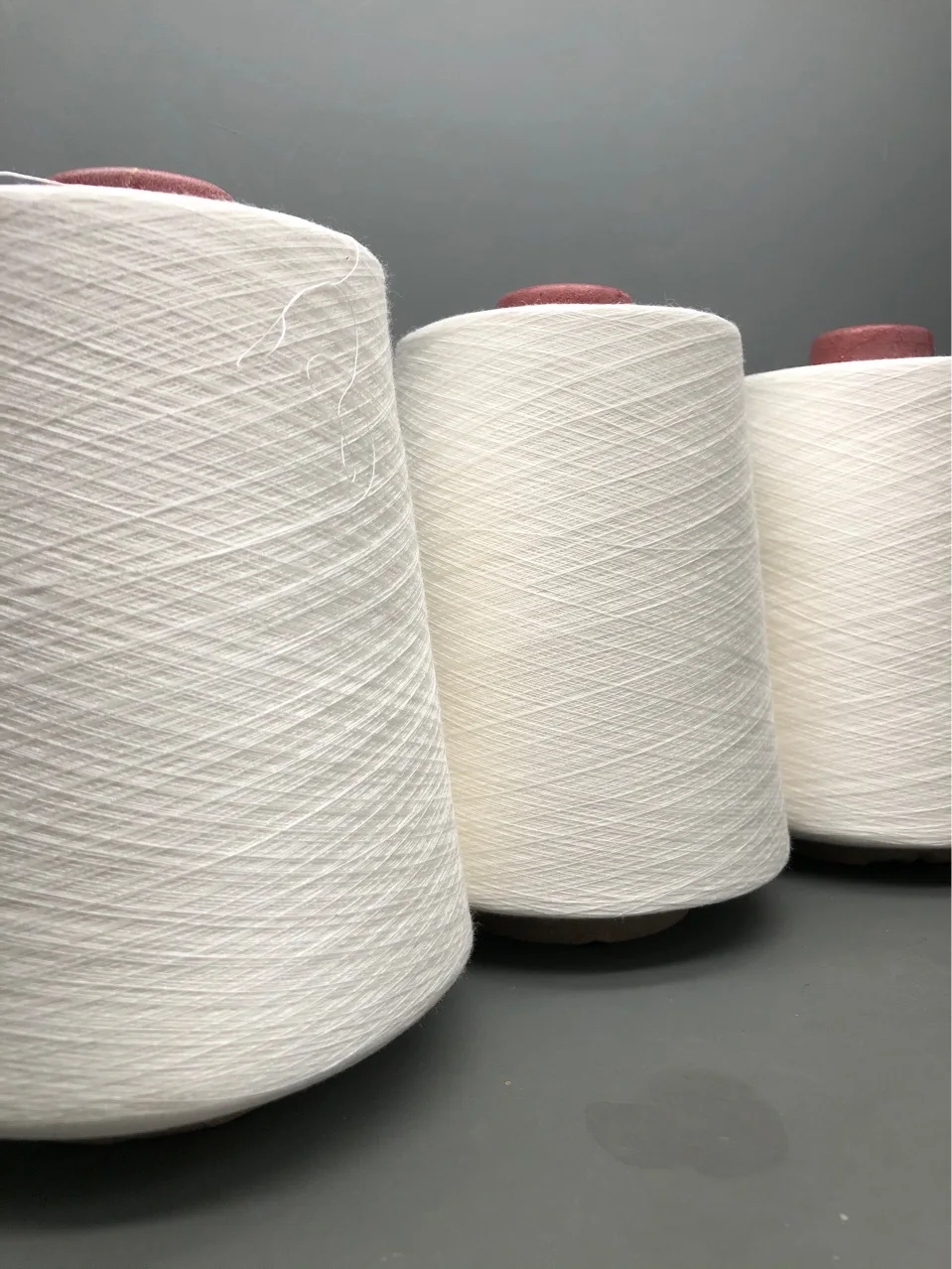 Export India China Manufacturer Quality 100% Cotton Yarn 10S 20S 60S 80S Ne30 Cotton Yarn Knitted Roving