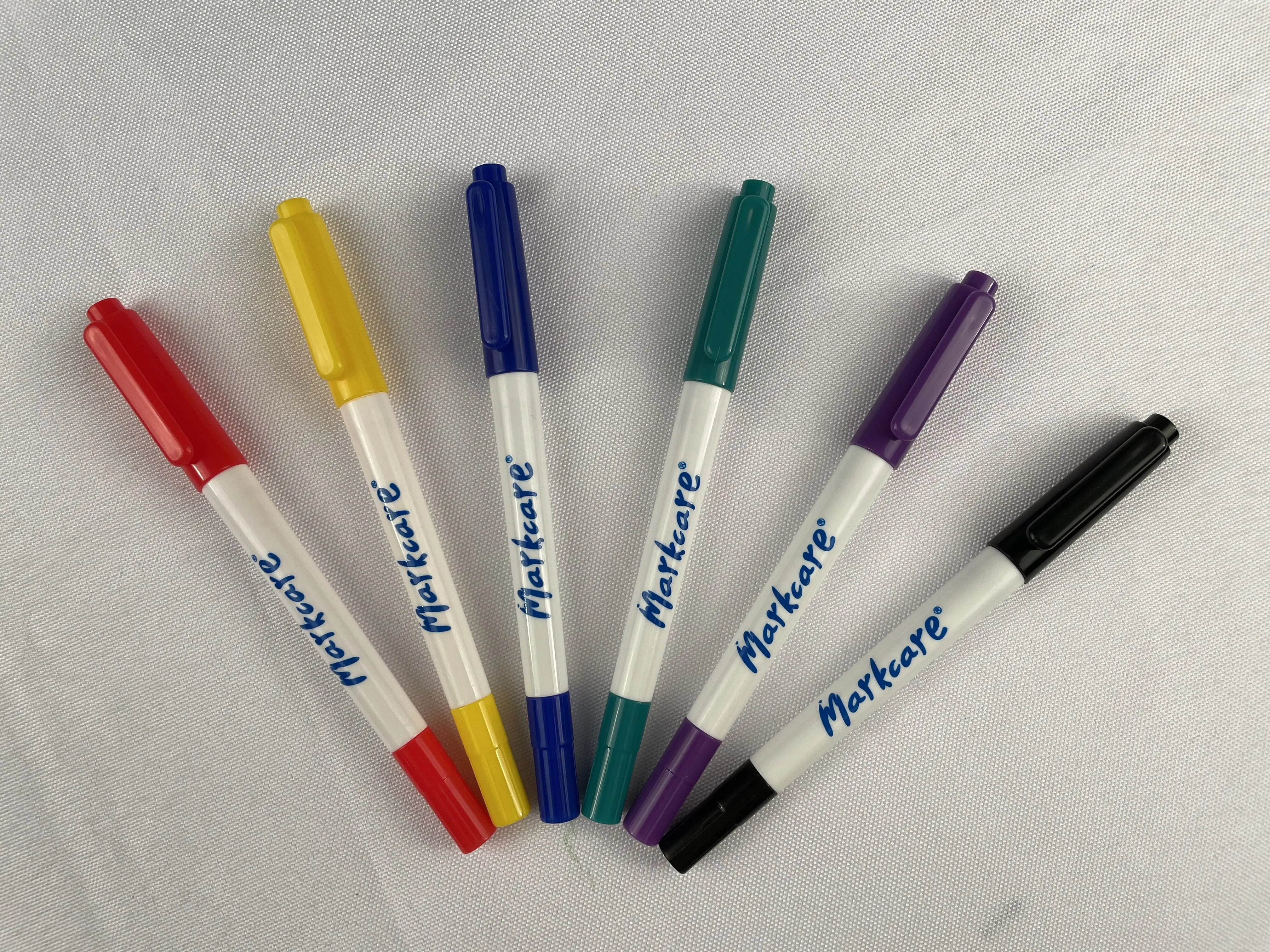 Dual Tipped Metallic Edible Ink Decorating Pen Perfect for Royal Icing Fondant and Gumpaste