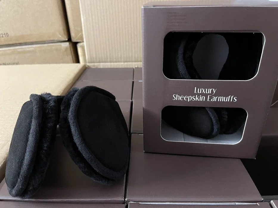 Wholesale Classic Fashion Suede Real Sheepskin Men Winter Warm Merino Fur Earmuffs