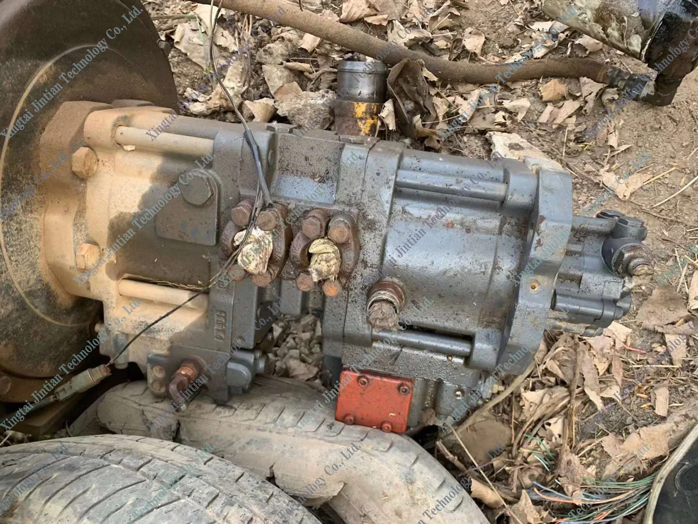 Used hydraulic pump K3V63 K3V63DT K3V63DTP