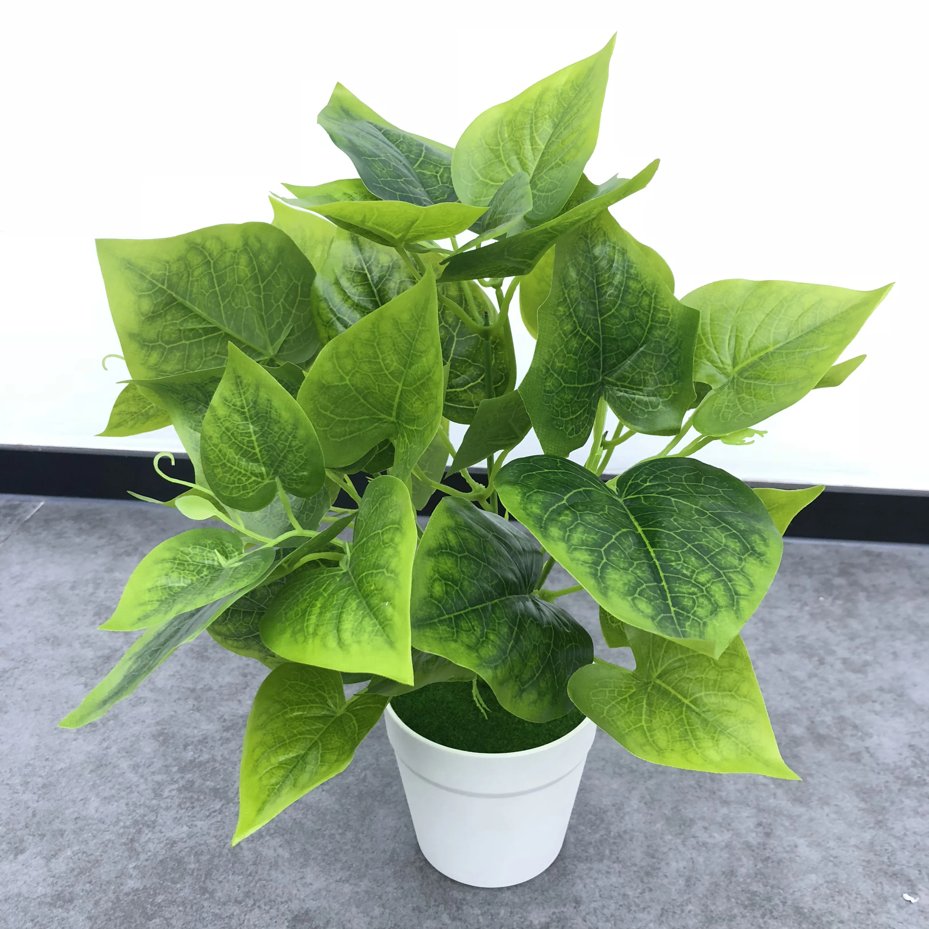 Small High-quality and Cheap Family Dining Table Decoration Artificial Bonsai Trees and Plants