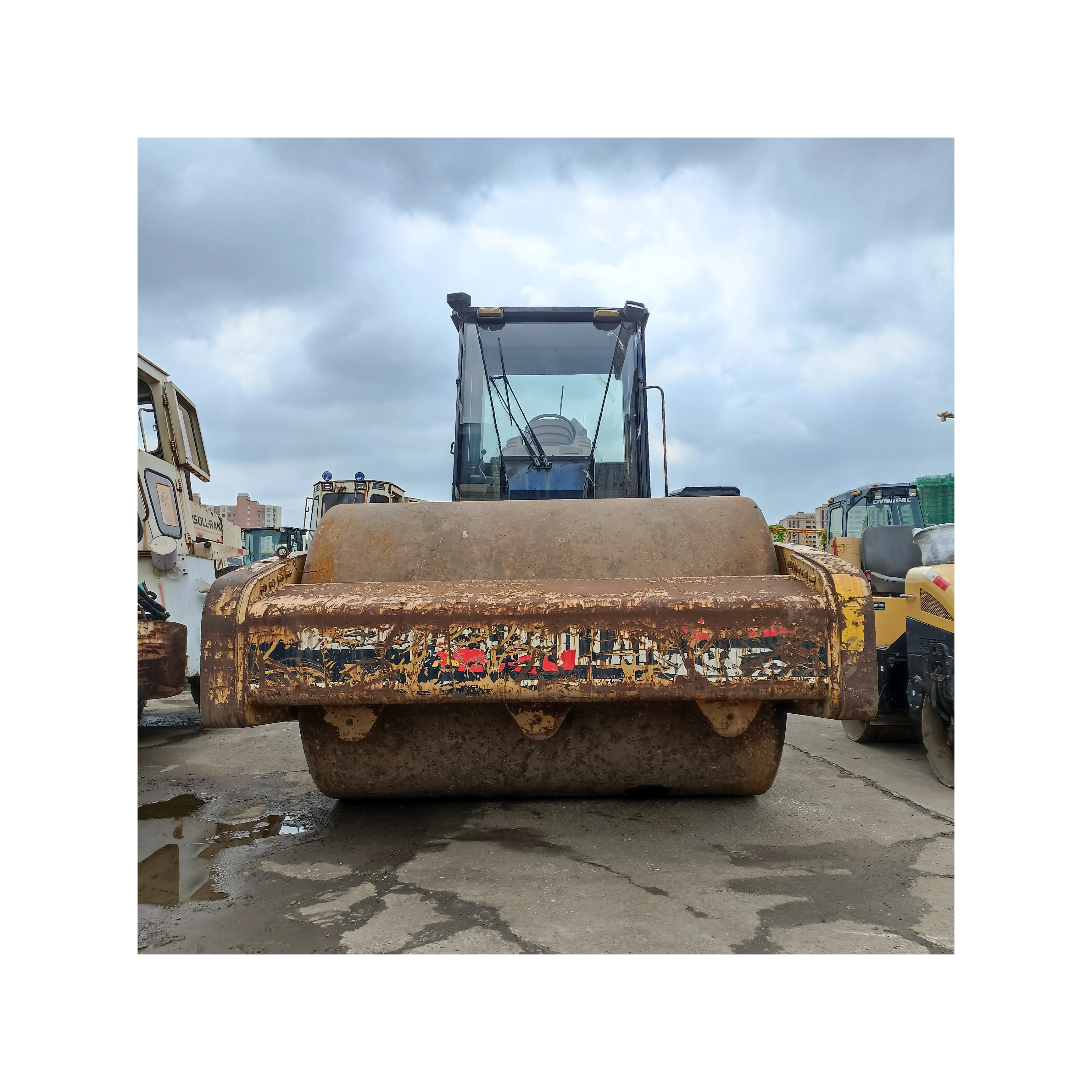 caterpillar  CS683E used road  roller  Single Drum Roller with  high price   for sales