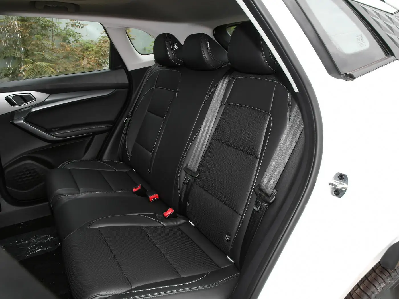 MG ONE Start-up edition 2023 year 1.5T sedan gasoline car   for sale
