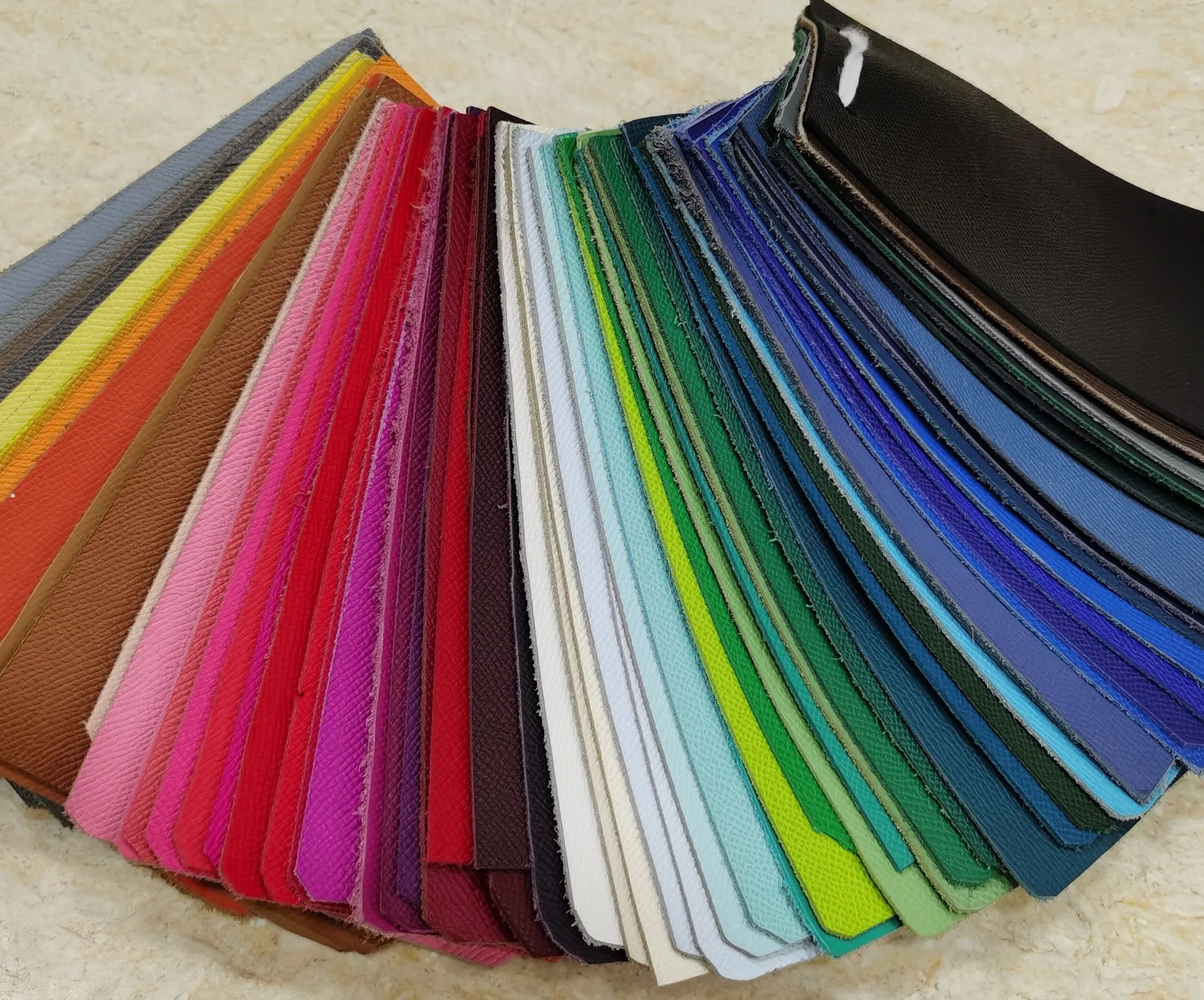 
Domestic Grain top layer leather EPSOM cowhide skins and hides leather for shoes and bags 