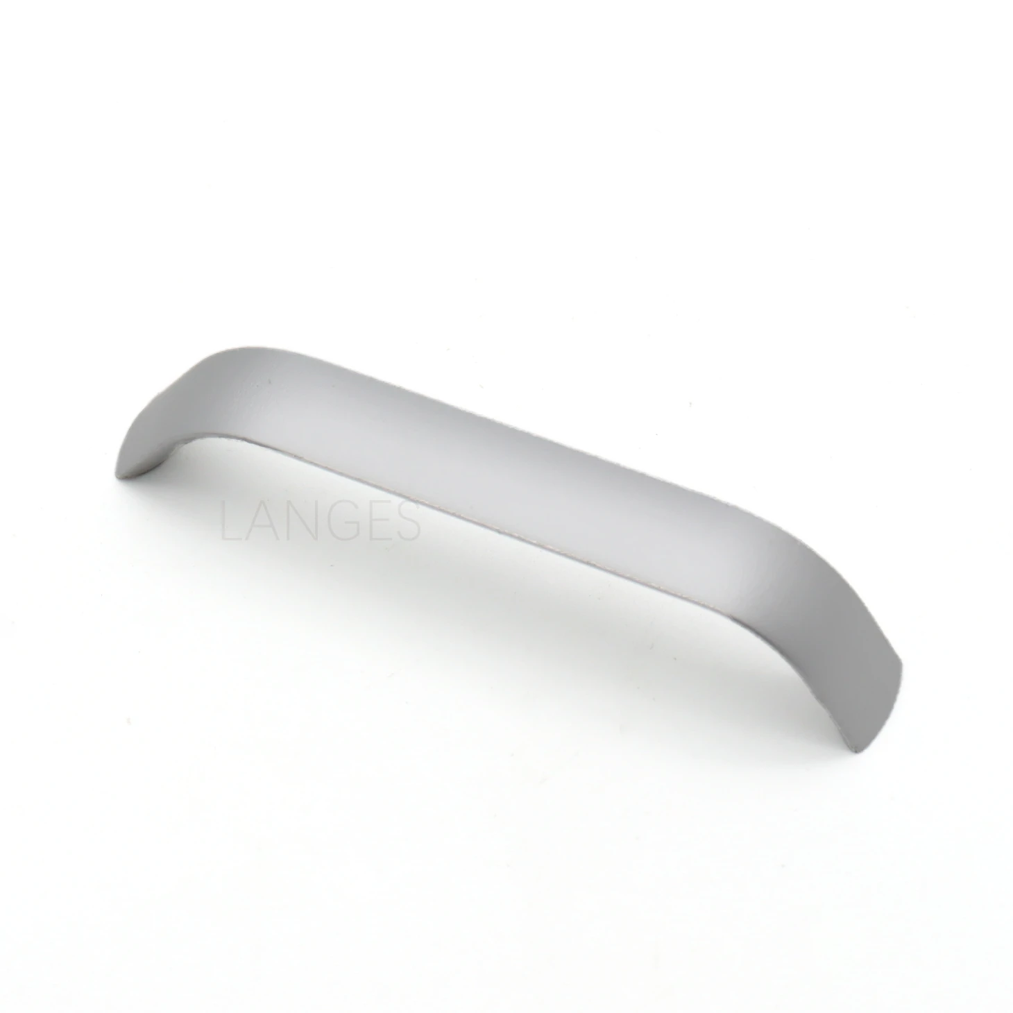 High Quality Custom Bedroom Kitchen Cabinet Hardware Pull Matte Solid Aluminum Profile Door Handle With Screw