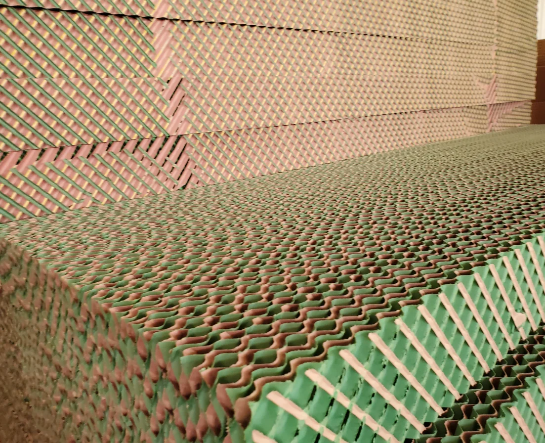 Special cooling pads for farms and chick