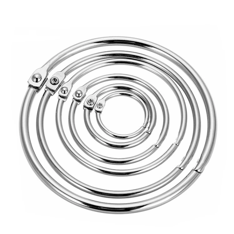silver  O ring with easy open clasp