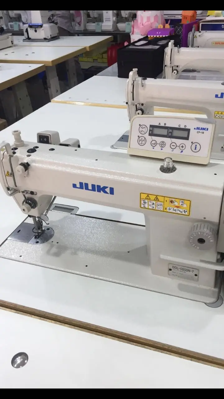 Высокое качество JUKIS-5550-7 хорошее состояние используемая одноигольная швейная машина по хорошей цене