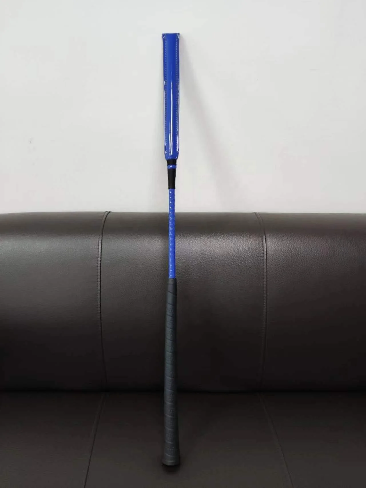 Horshi in stock Jockey Whip Racing Whip Race Horse Riding Crop Jumping Bat Jump Stick 26 inch / 67cm