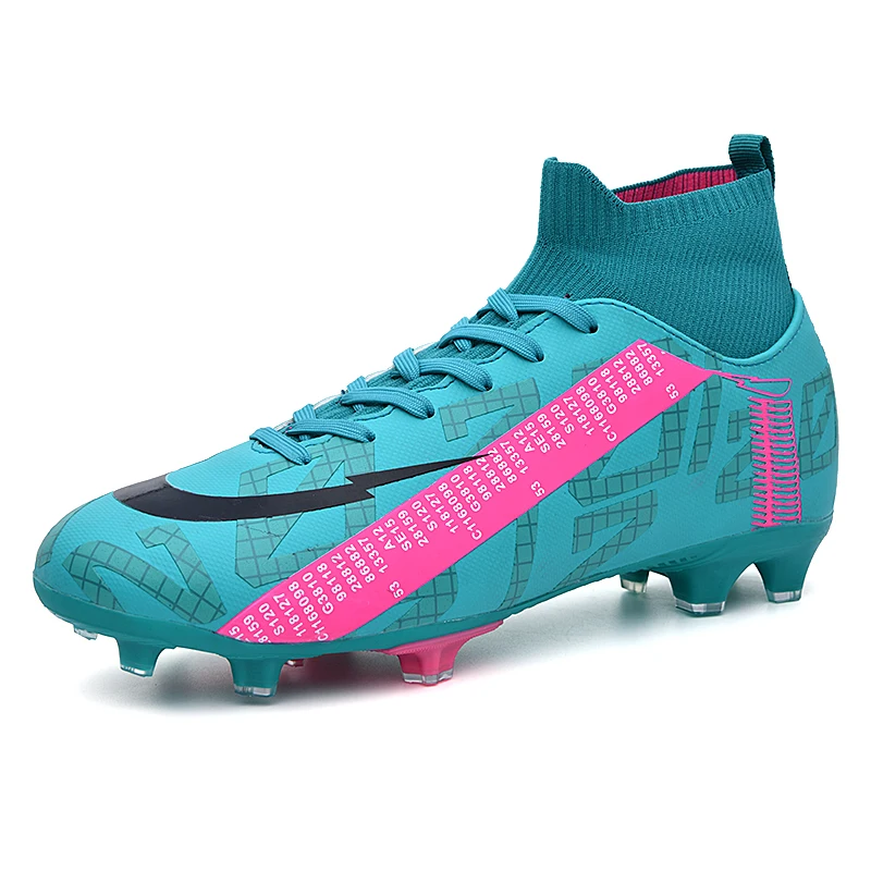 
2021 wholesale white and black pu upper soccer football shoes low cut TPU sole soccer boot high quality made in Jinjiang China 