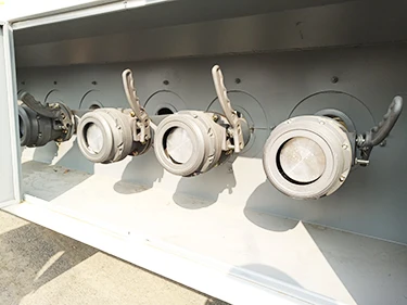 discharging valve