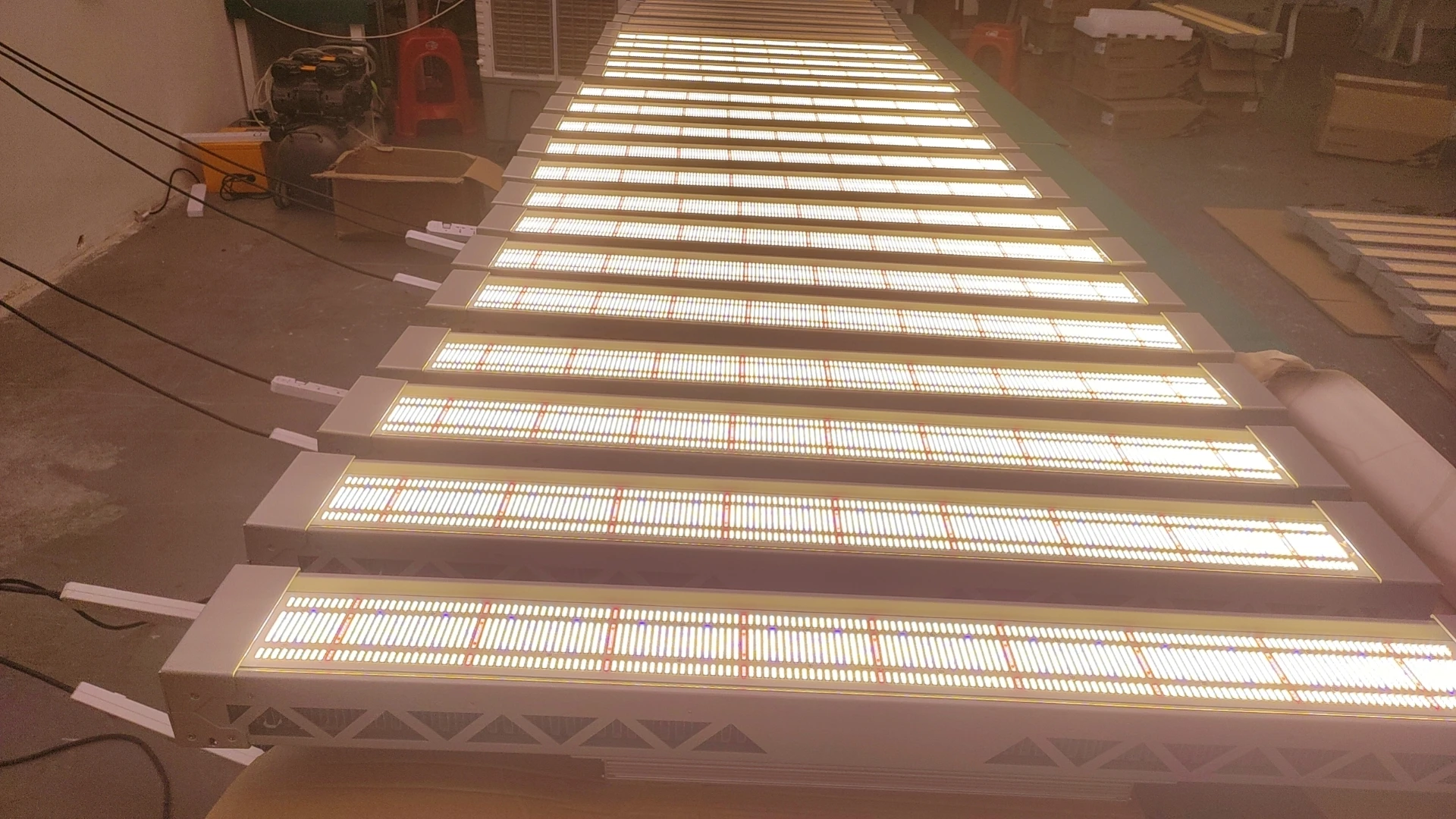 SMD-3030 с крышкой объектива Светодиодная панель для роста 2380umol/s высокая пара светодиодная ручка света регулятор яркости каналы 650 Вт Гидропоника