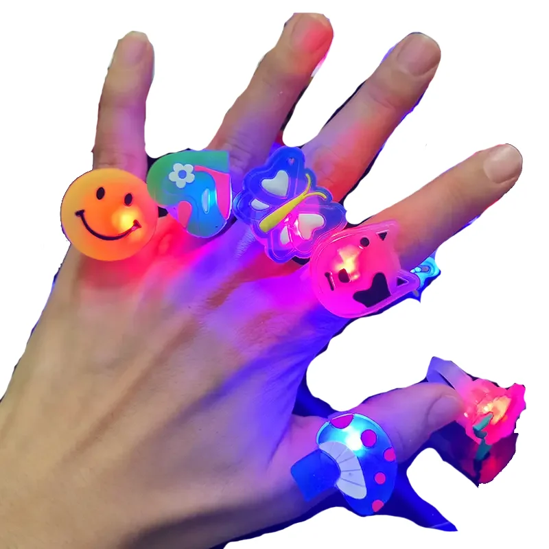 Светящиеся кольца, звезды, светятся в темноте, детские игрушки, мигающие светодиодные Мультяшные огни, светящиеся в темноте, игрушки для детей