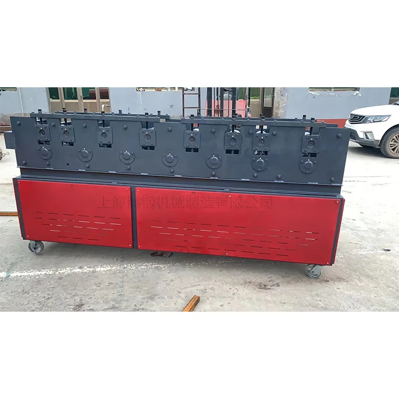 Waste deformed angle steel straightening machine  Bending deformation steel pipe repair machine Angle straightening machine