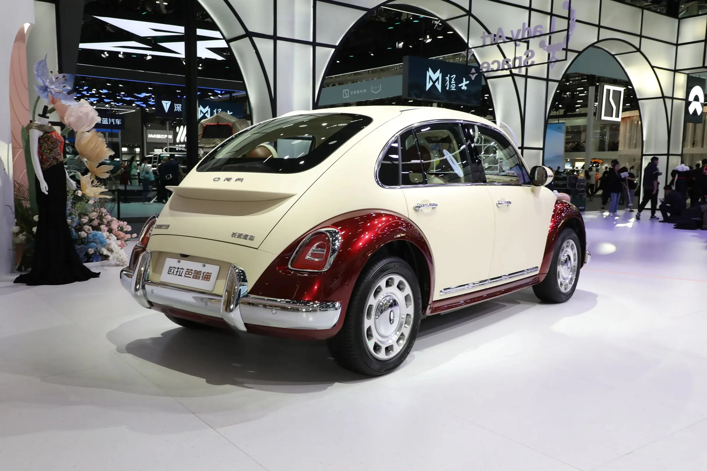 Volkswagen Beetle Same Design Pure Electric Version 5 Door 5 Seat Small Hatchback Ora Ballet Cat Ev Car