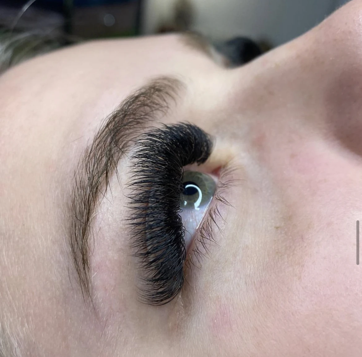 Customized Box deep black handmade promade fan 005 d curl short stem lashes 10d premade fans eyelashes