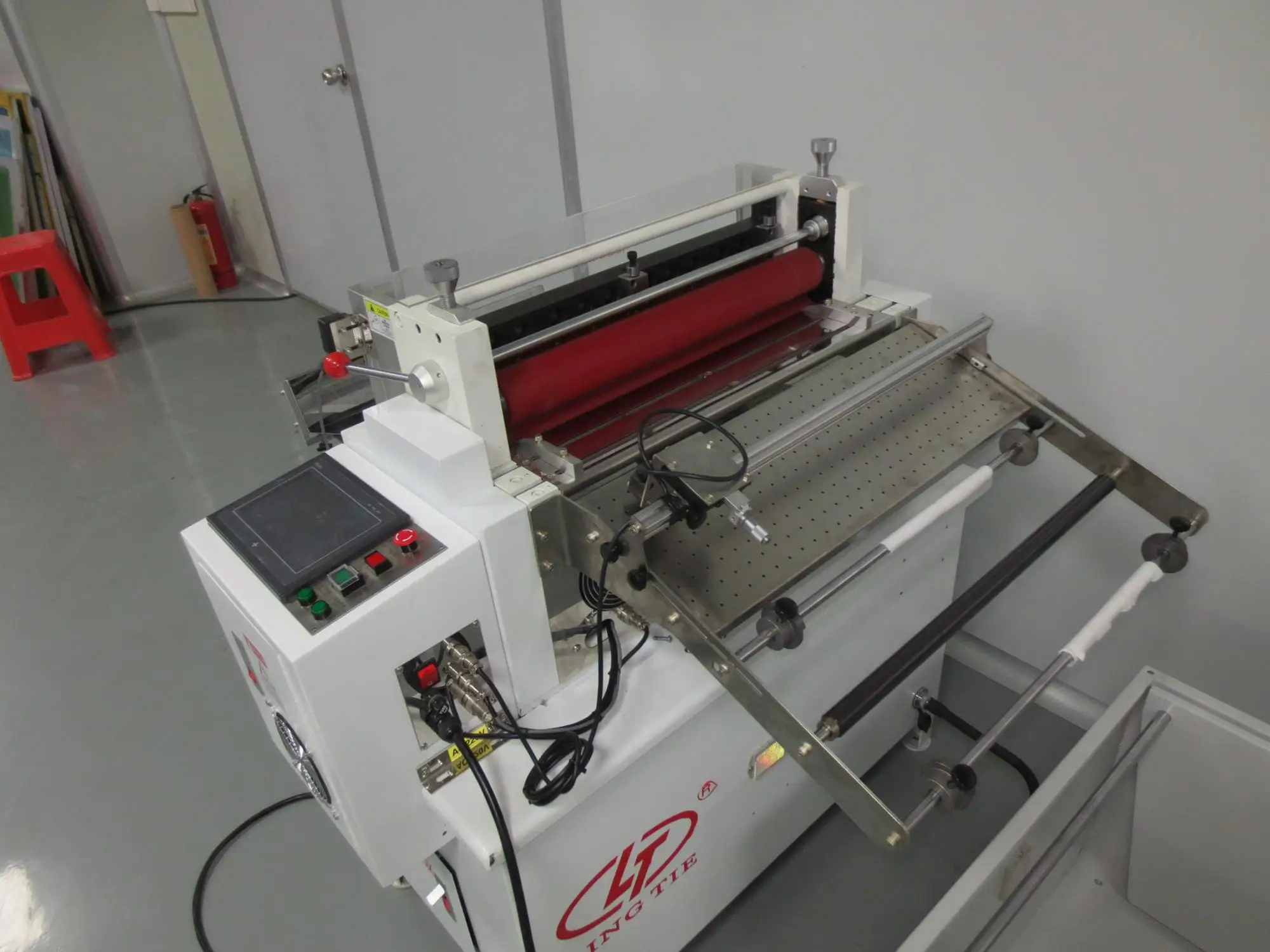 Cutting Machine for Polyester Film