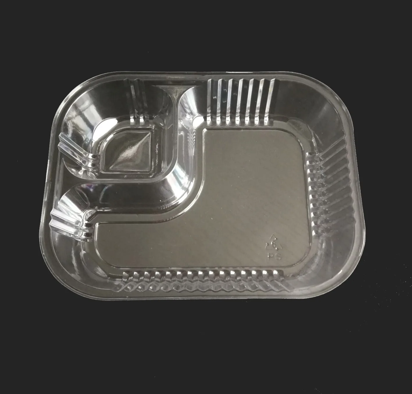 Nacho Trays Disposable 2 Compartment Food Tray Clear Plastic Cheese Dip and Chip Holder for Candy Kids School Carnival Party