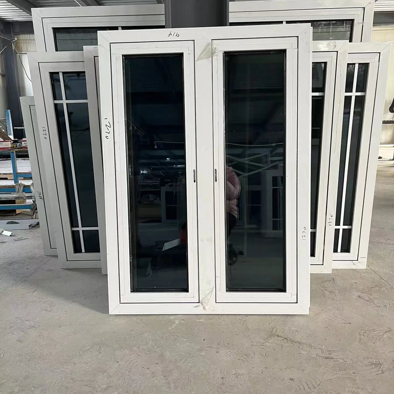 Triple glazed windows sound proof hurricane impact project aluminium casement windows with mosquito net