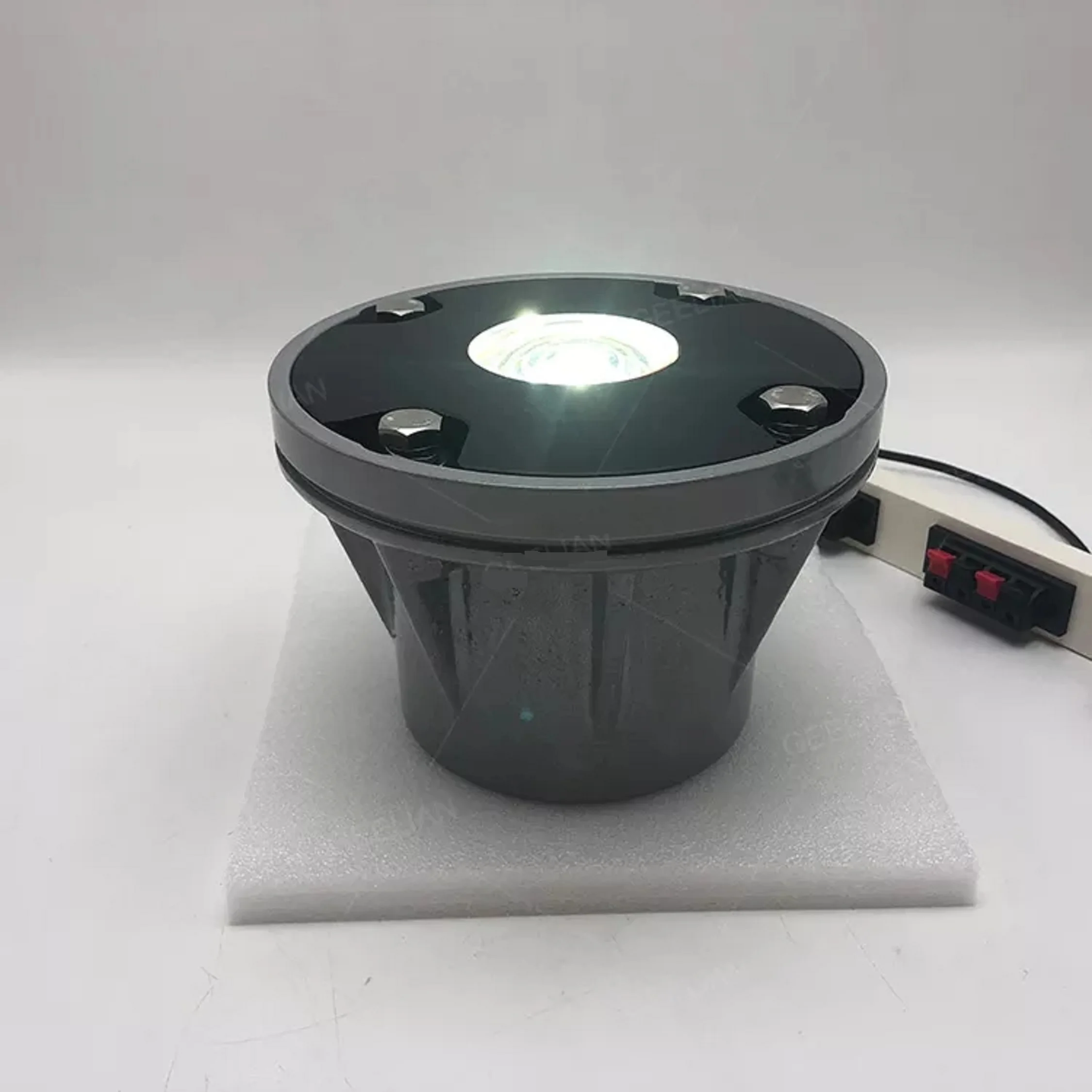 Green and Red LED airport inset runway edge center line lights manufacturers