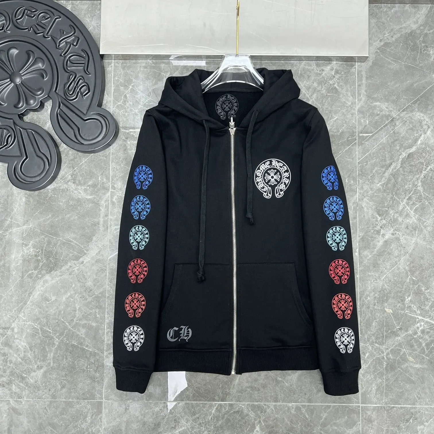 2024 Luxury Hearts Chrome The Latest Designer Brand High Quality Hoodie Fashion Long Sleeve Neutral Printed Casual Cotton Men