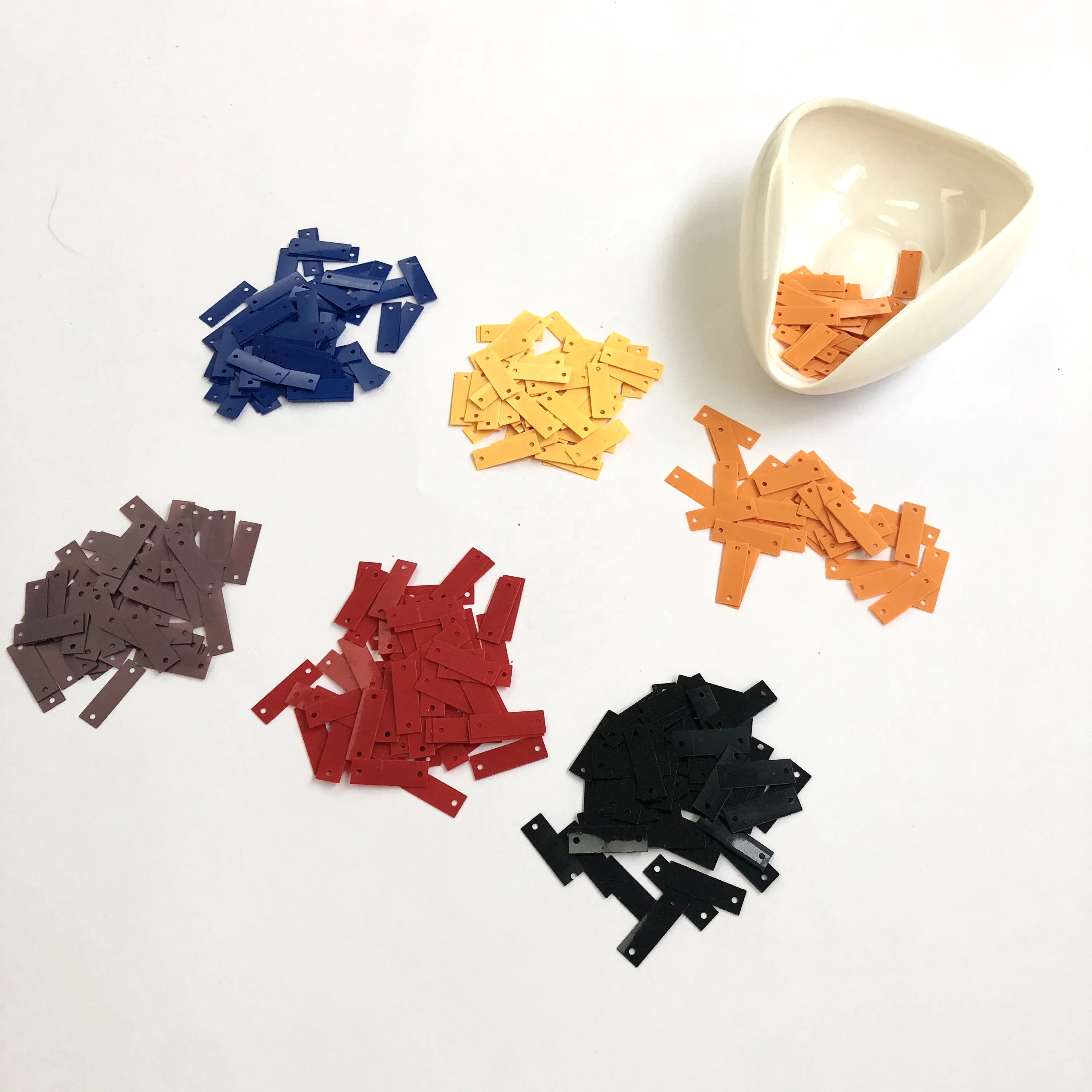 Factory Price High Quality Rectangle Bulk Loose Sequins For Garment Accessories