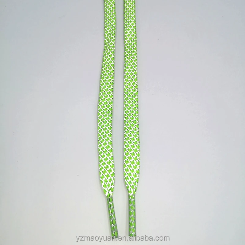 reflective shoelaces08.jpg