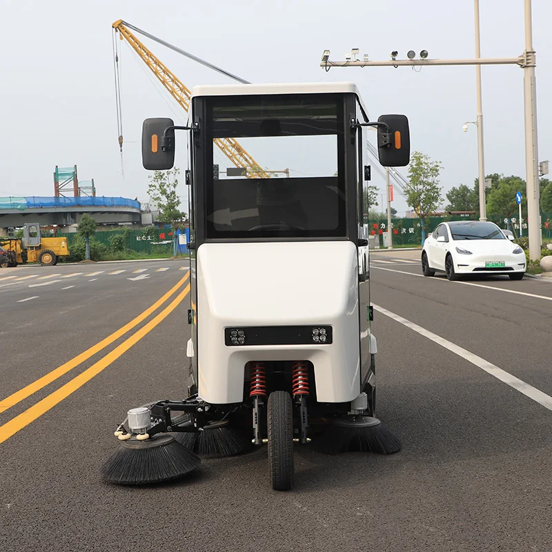 Electric Rotary Broom Robot Ride On Road Water Electric Sweeper Truck Electric Sweeper