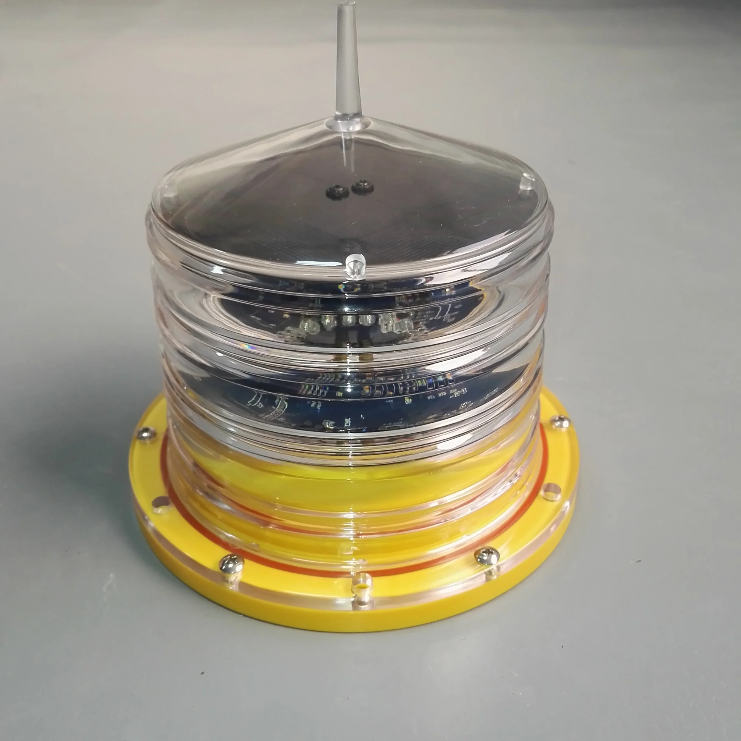 FAA L810 Low intensity Solar  Powered Aviation Obstruction light