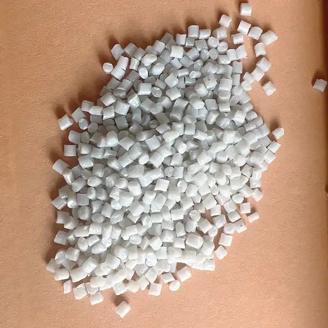 PBT пластиковые частицы сырье 4830-NCB pbt цена