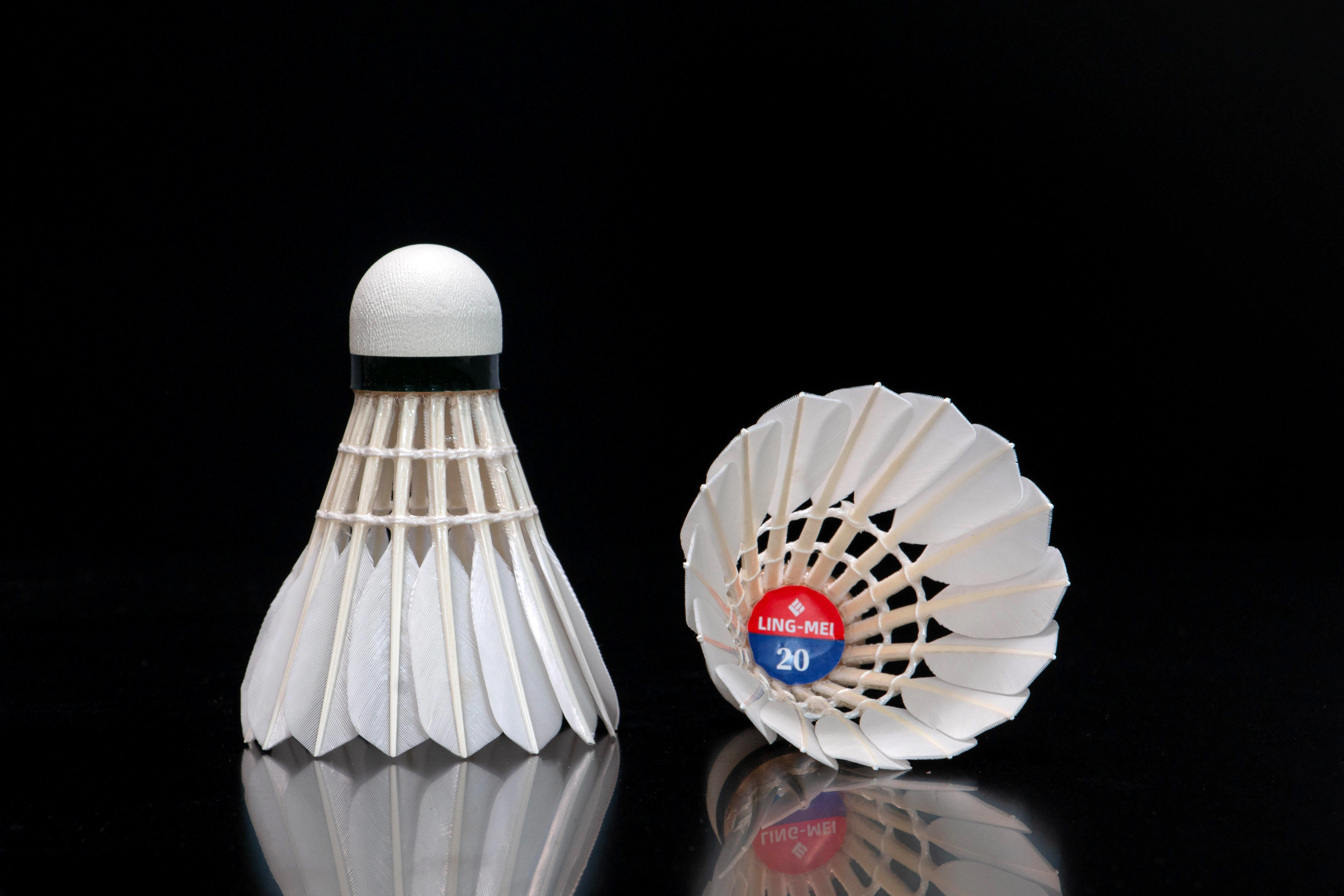 Hot Sale In USA Philippines Vietnam Badminton Shuttlecock Shuttles Ball Goose Duck Feather LINGMEI-20 For Tournament Training