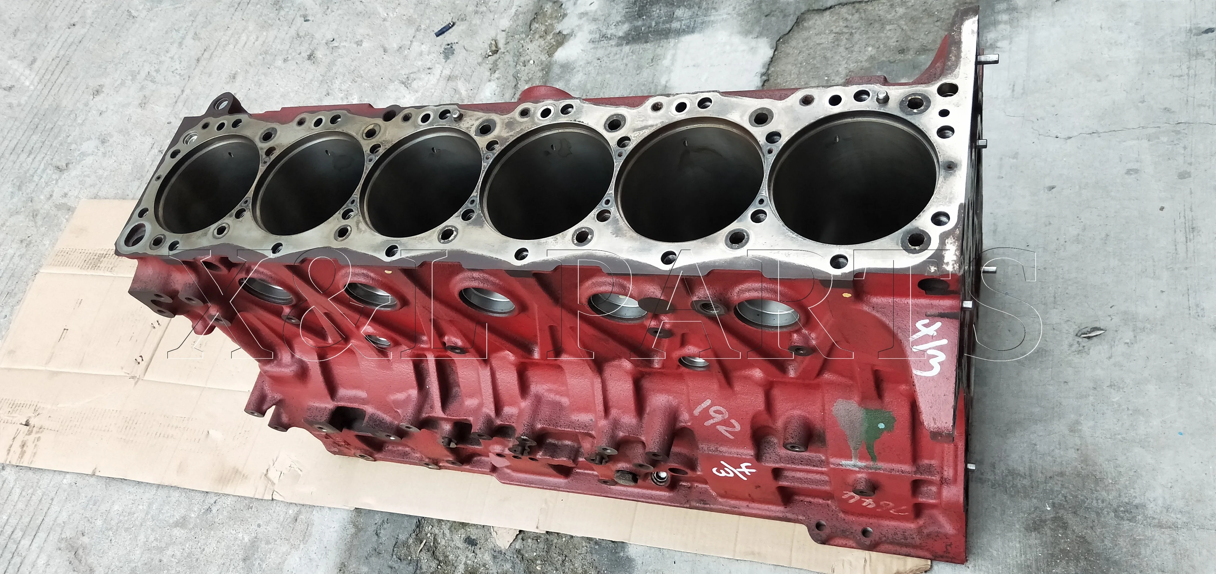Блок цилиндров P11C для дизельного двигателя Hino